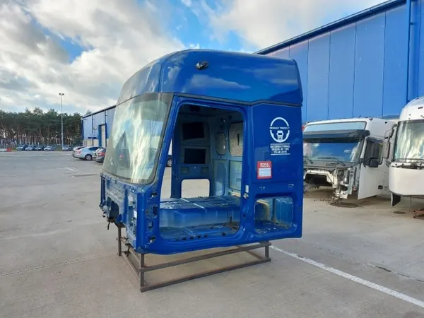 Cabina Renault Gama T OEM KABINA RENAULT GAMA T image 3