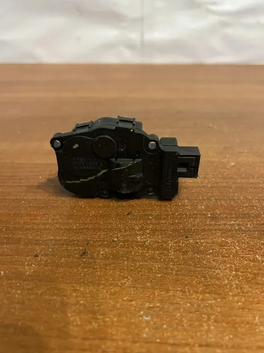 Mercedes-Benz luchtstroomklepmotor OEM D2184 image 3