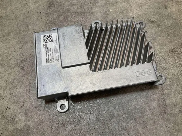 Amplificateur Ford OE d'occasion OEM 1DM10MF0 Transit Connect image 2