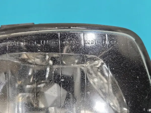 Farol Halógeno Direito Mercedes W211 image 4