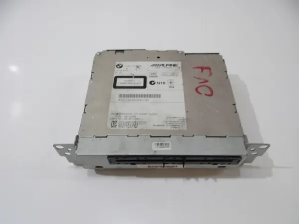 BMW F10 F11 Navigaatioradion Lukija OEM 9311305 image 2