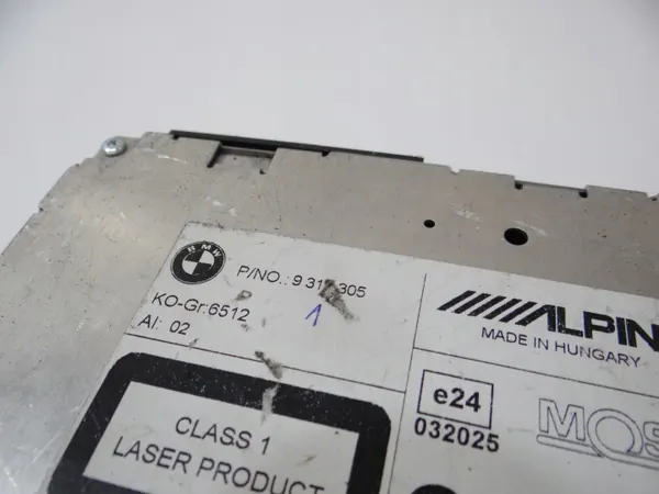 BMW F10 F11 Navigaatioradion Lukija OEM 9311305 image 3