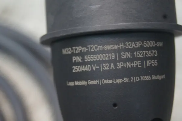 OEM 22kW 32A Lataussovitin Kia Xceed PHEV 230V image 3