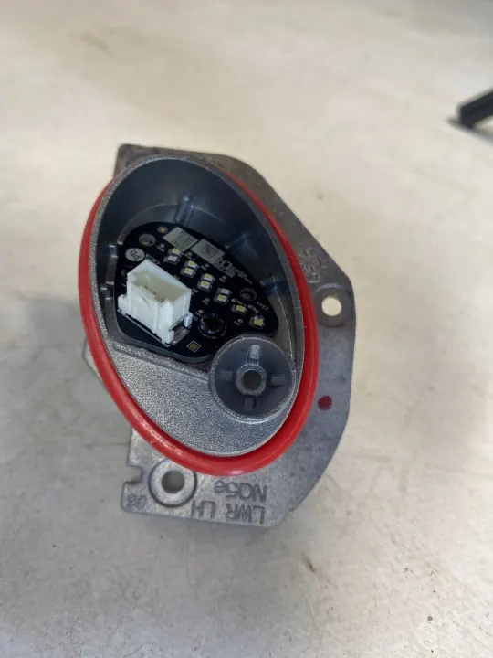 KIA Sportage V Koplampmodule OEM R292151050 image 3