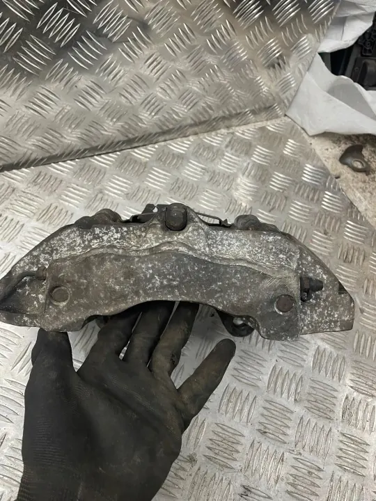 Conjunto de Pinças e Pastilhas Dianteiras OEM DO PORSCHE CAYENNE 7L5 image 5
