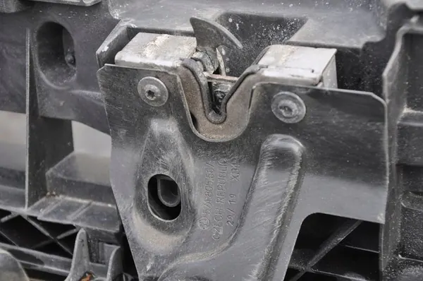 Frontverstärkung Škoda KAROQ 2019 image 7