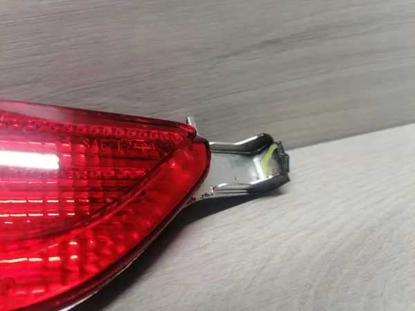 Volkswagen OE Takavalon Heijastin Oikea 7P6945702C image 4