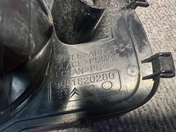 OEM 9681820280 Luz de Marcha Atrás Esquerda para Citroen C3 Picasso image 5