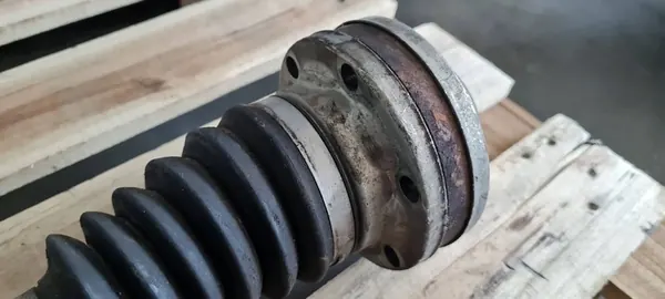 Audi A3 S3 Främre Höger Halvaxel 2.0 TFSI OEM 5Q0407272BL image 3