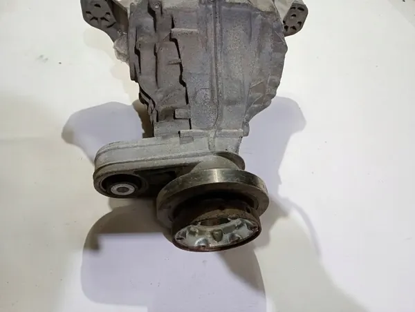 Différentiel arrière OEM 06700376850 Maserati Levante image 7