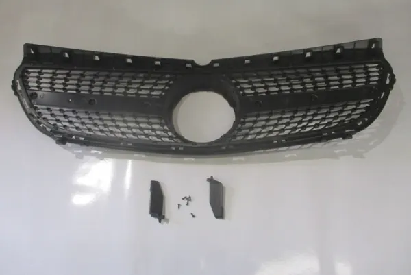 Grille de Radiateur Mercedes OEM COE841 - État Utilisé image 5