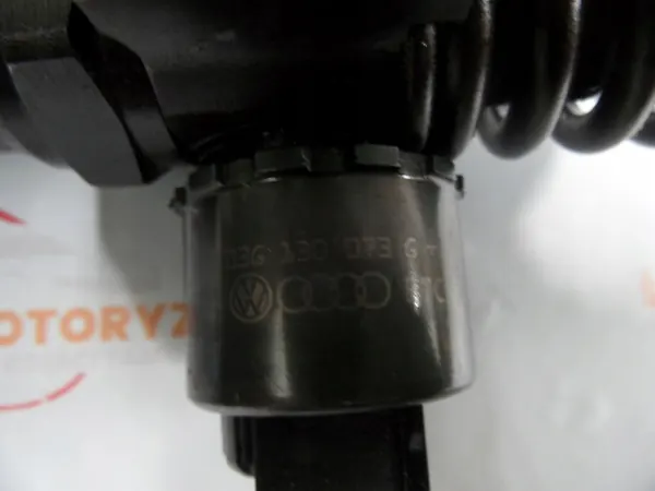 Bomba de combustible OEM 03G130073G+ para 2.0 TDI CRD 140CV image 5