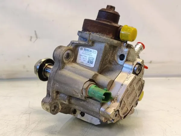 Pompe à carburant Isuzu Grafter N35 3.0 D 150 CV OEM image 1