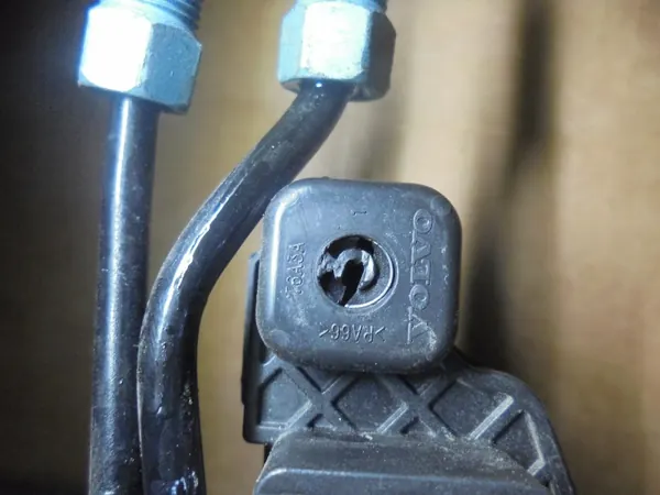 Bremsleitungssatz Volvo V40 OEM 31337296 - Gebraucht image 3