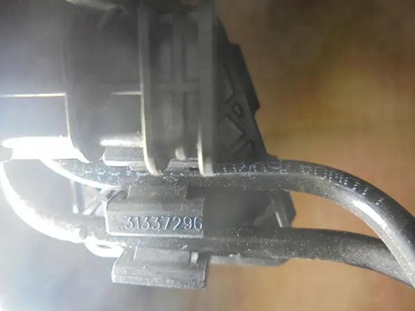 Bremsleitungssatz Volvo V40 OEM 31337296 - Gebraucht image 4