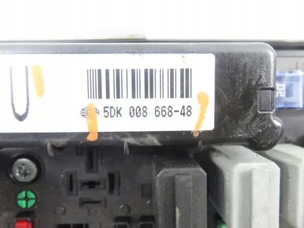 Unité BSI OEM 13206748GU pour Opel Astra H 1.9 CDTI image 6