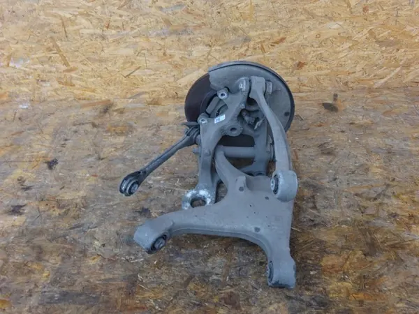 AUDI A4 B8 8K 2.0 TDI Mozzo e Bracci Posteriori Destro OEM image 3