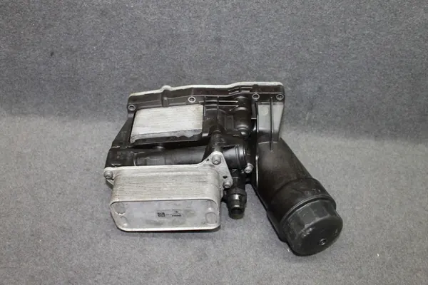Oljefilterbas BMW F10 F01 E70 F15 F16 - OEM 8515153 image 5