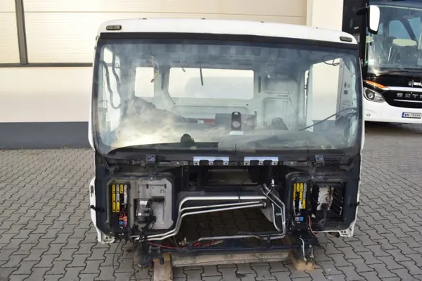 Estructura Cabina Día MAN TGS Euro 6 - Pieza OEM Usada image 5