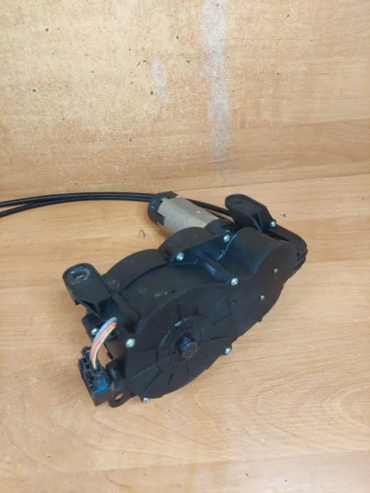 Motor für linke Schiebetüröffnung OEM 9680250380 image 6