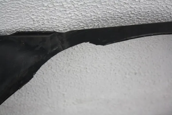 Mitsubishi Pajero Sport I Shogun Fan Cover MR258671 image 6