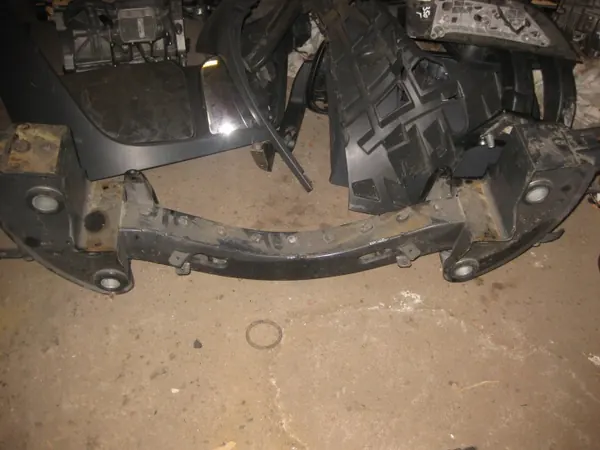 Iveco Daily Ophangbalk OEM 580232323 - Gebruikt image 4