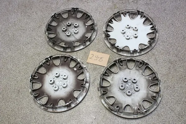Tapacubos Peugeot 16" Plateado OEM image 4