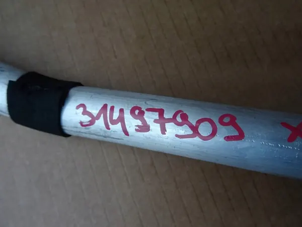 Volvo XC60 II Ilmastointiputki 31497909 image 2