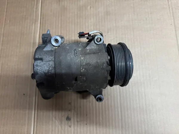 Compresseur de Climatisation Ford Mondeo MK5 image 2