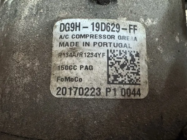 Compresseur de Climatisation Ford Mondeo MK5 image 3