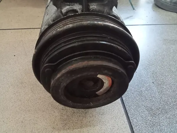 Compressore aria condizionata Audi A6C5 2.5 TDI image 3