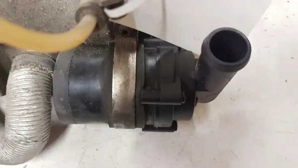 Webasto Lämmitys OEM 000002021232 Toyota Avensikselle image 7