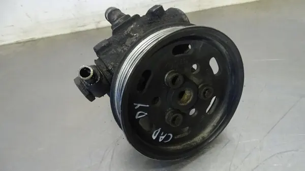 Bomba Dirección Asistida VW Caddy III 1.9TDI image 2