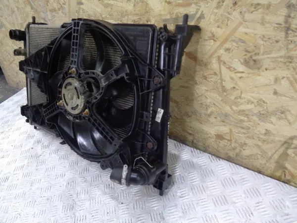 Vesijäähdytin Tuuletin Sarja OEM Fiat Grande Punto 1.3 D image 5