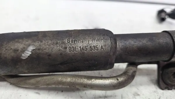 Turbolader-Ölleitung OEM 03L145535A - Gebraucht image 4