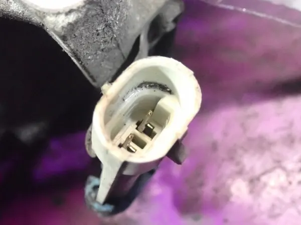 Ilmastointikompressori OPEL ZAFIRA A I 03-05 1.6 image 7