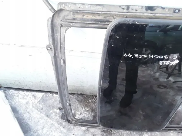 RTX43856 OEM Kattoikkuna Chrysler 300M 1999 image 5