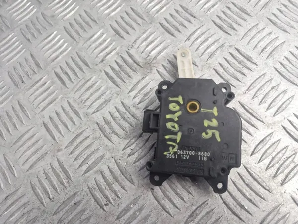 Toyota Avensis verwarmingsmotor OEM 0637008680 image 2