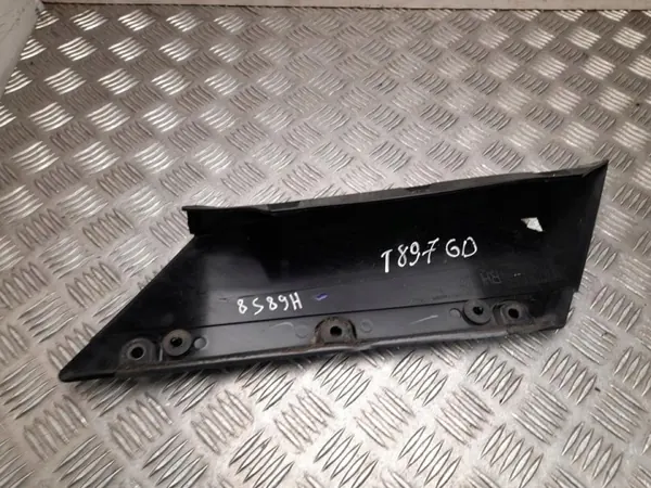 Detalhe de acabamento Ford OE LB5B-S290B52-AC para Explorer 2020 image 6