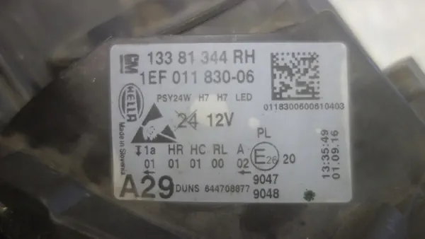 LAMPA Opel Astra Xenon Vasemmalla image 7