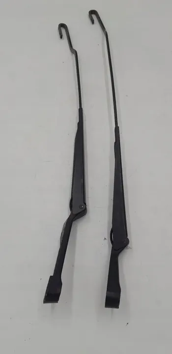 Left Wiper Arm Volkswagen Golf III image 3