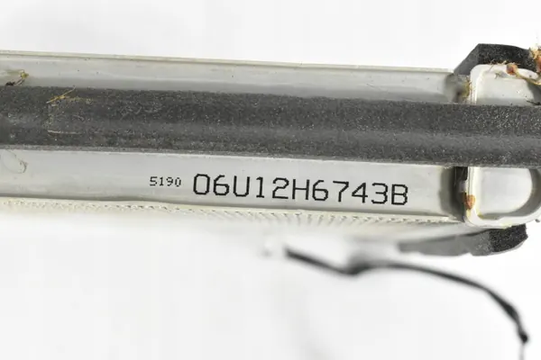 Válvula AC OEM 88501F4100 para Toyota C-HR 1.8H image 5