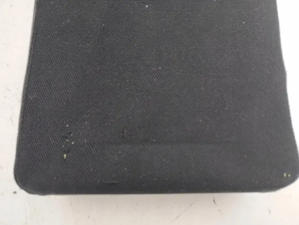 Reposabrazos trasero Lexus IS OEM AMD135634 - Usado image 7