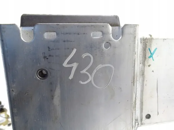 Barra anti-capotamento OEM 8F0880077E para Audi A5 8F Cabrio image 7