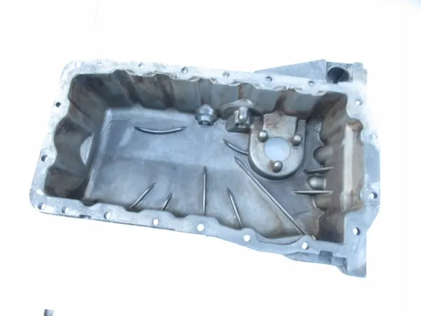 Oljetank VW Golf IV Audi A3 S3 8L Seat Leon Cupra image 2