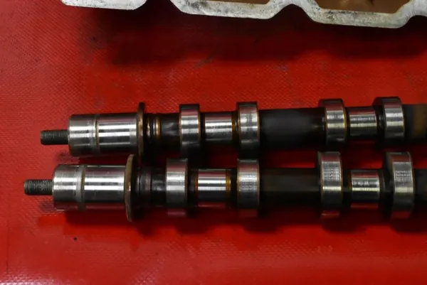 Zylinderkopf 7700111490 für Renault Megane 1 2.0 16V image 10