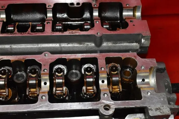 Zylinderkopf 7700111490 für Renault Megane 1 2.0 16V image 9