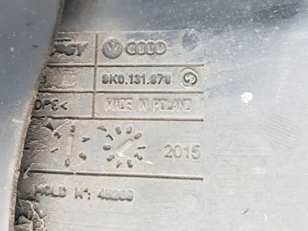Réservoir AdBlue OEM 8K0131878GAP pour Audi A4 B8 image 5