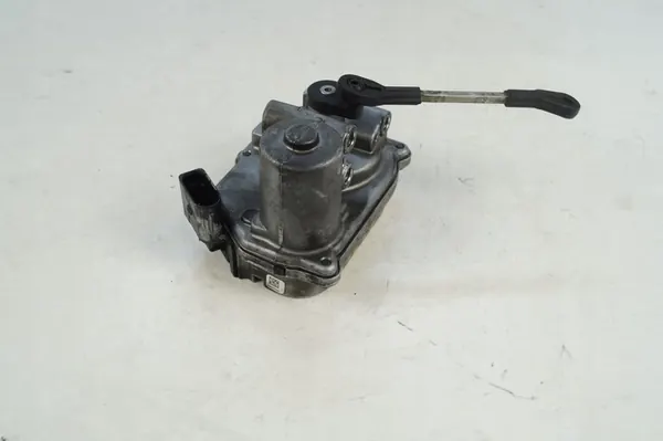 Audi A4 S4 B7 2007 Inlaatspruitstuk Actuator image 9
