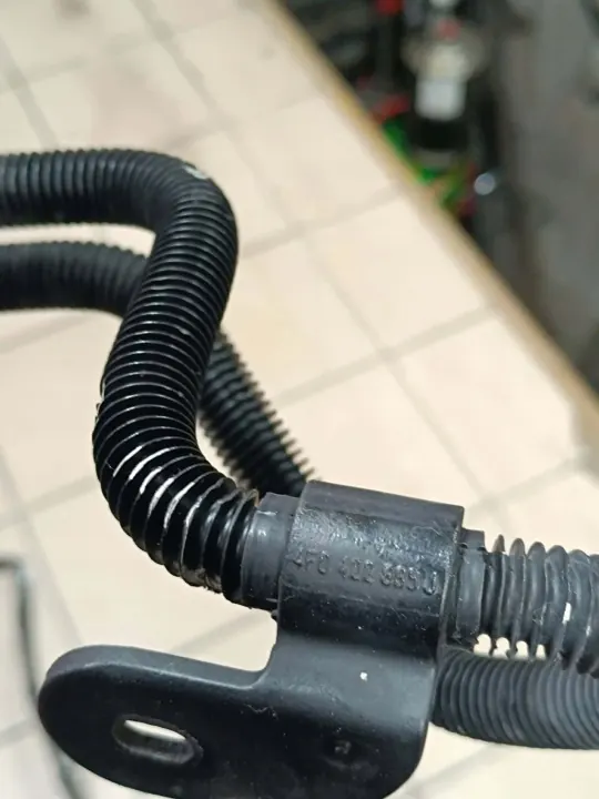 Arrefecedor de direção OEM 4F0422885J para Audi A6 image 5